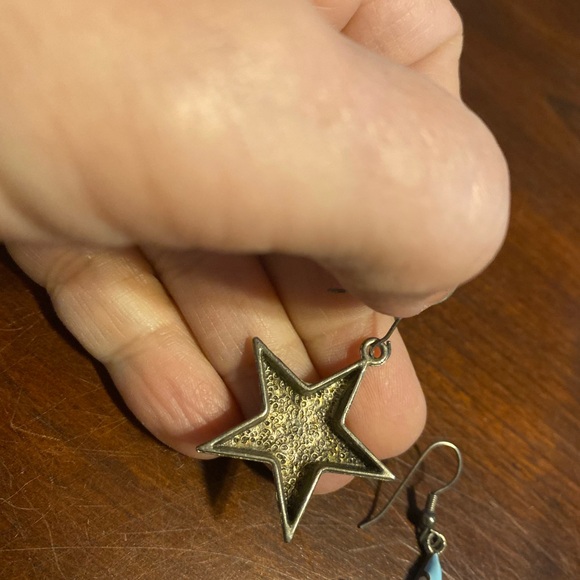 Star Earrings. - Picture 3 of 4